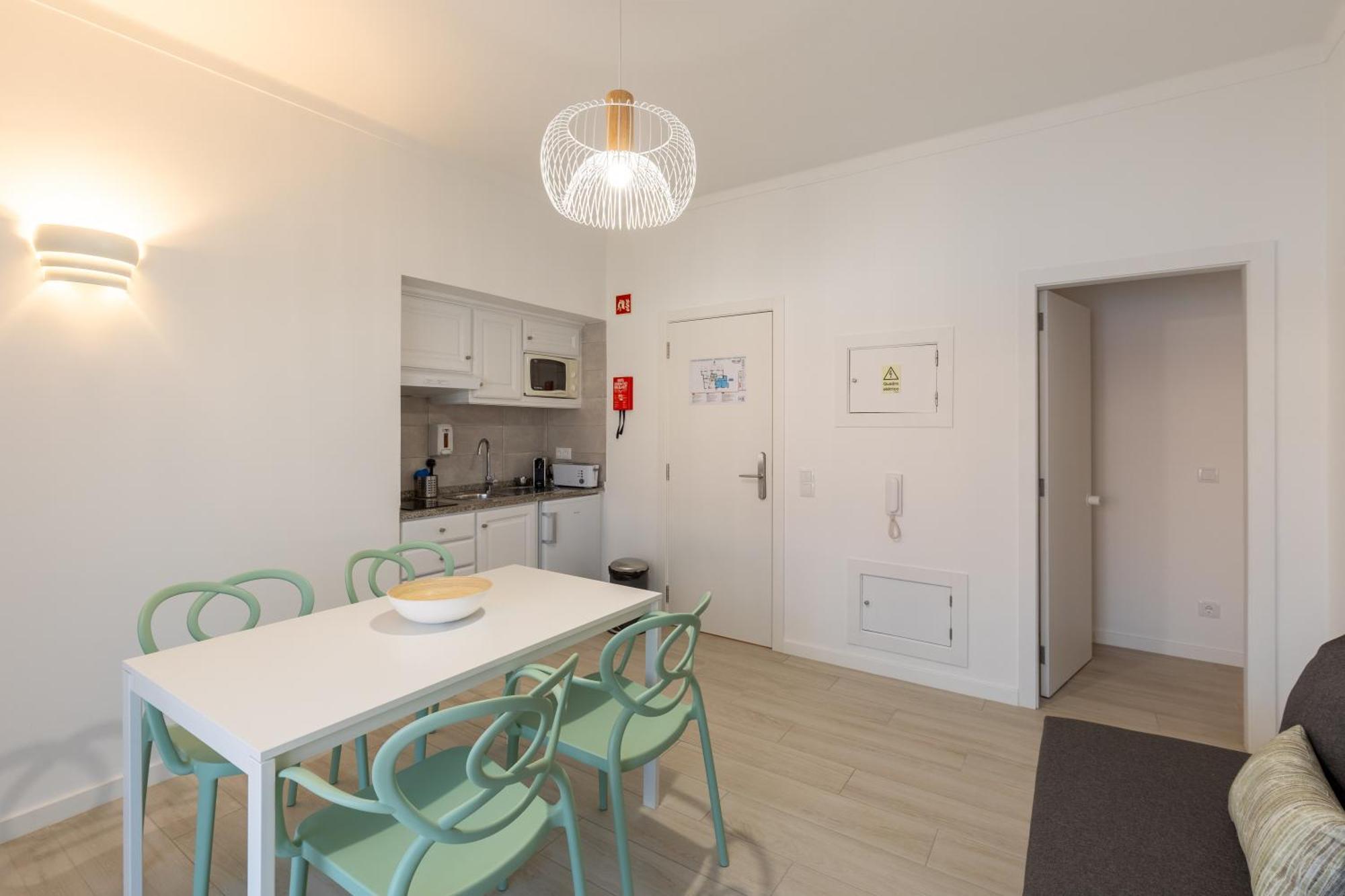 Faro Guest Apartments Екстериор снимка